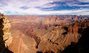 Grand Canyon Attractions: West Rim vs. South Rim